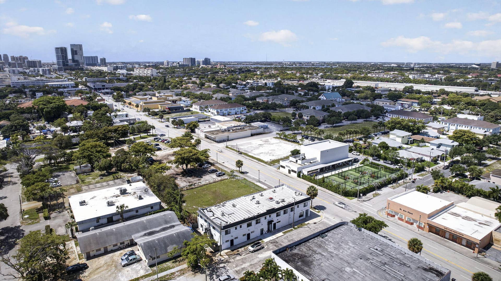 324 20th Street, #Unit 320, West Palm Beach, FL 33407 117-web-or-mls-DJI_0827 (1)
