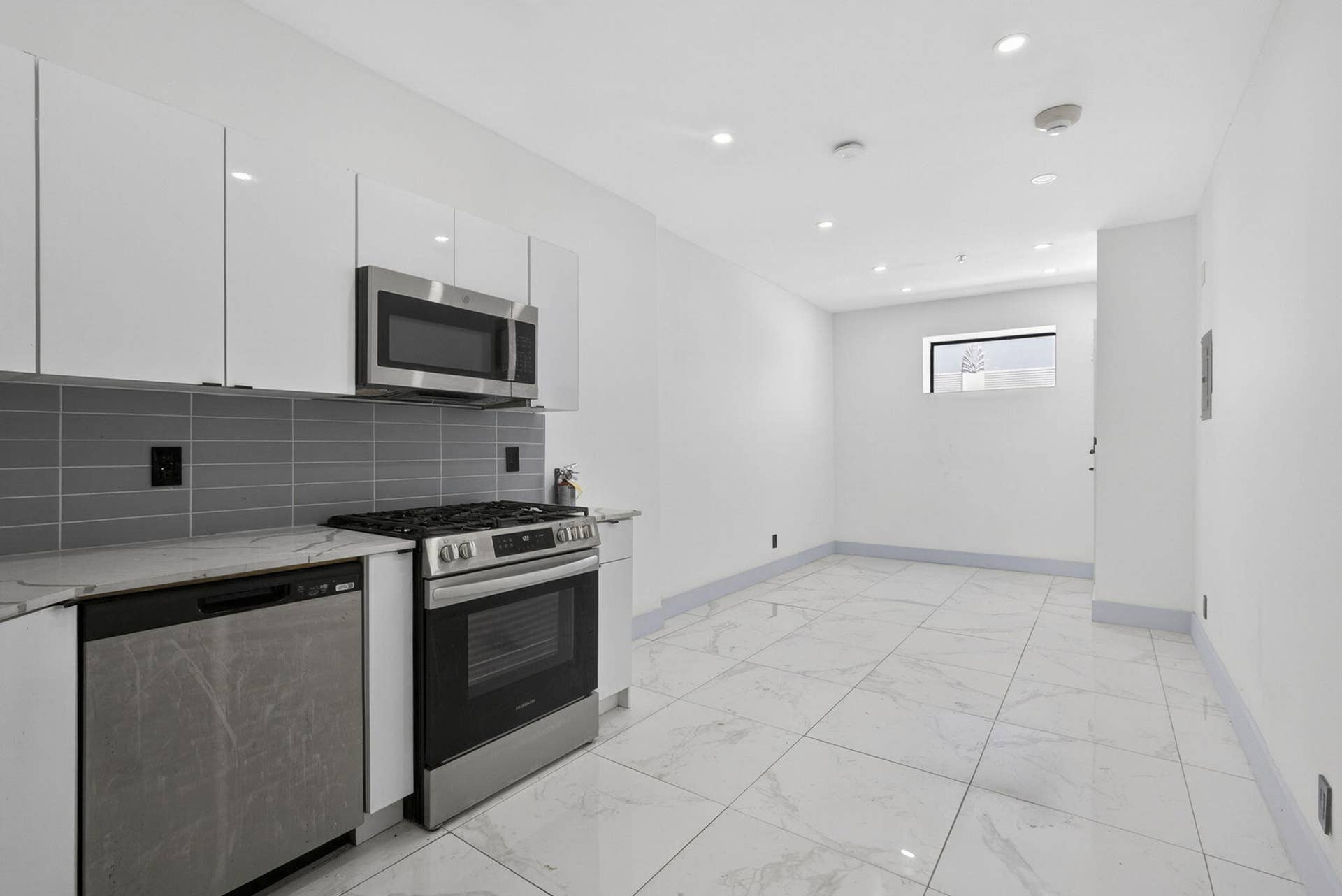 324 20th Street, #Unit 320, West Palm Beach, FL 33407 91-web-or-mls-BS1A4912