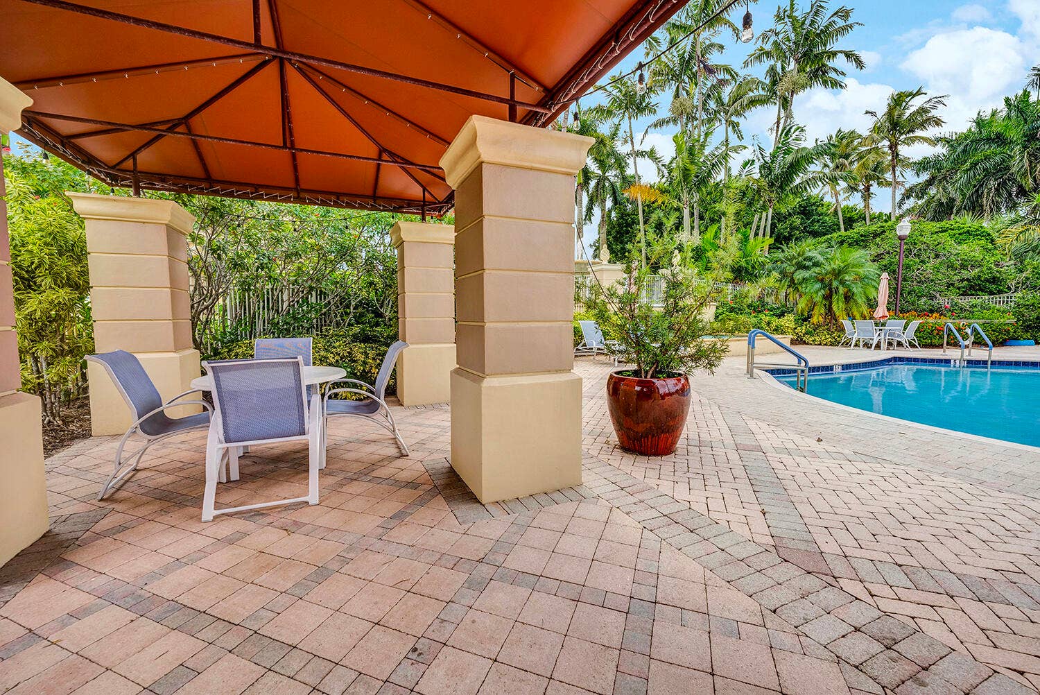 12636 Via Ravenna, Boynton Beach, FL 33436 Satellite Pool