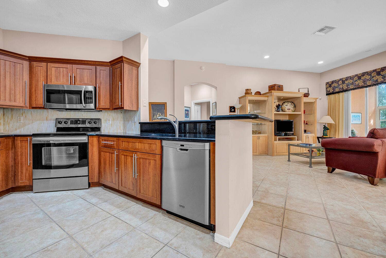 12636 Via Ravenna, Boynton Beach, FL 33436 Kitchen