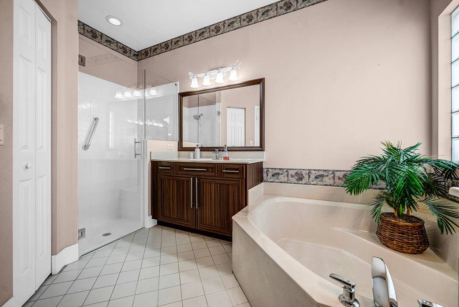 12636 Via Ravenna, Boynton Beach, FL 33436 Primary Bathroom