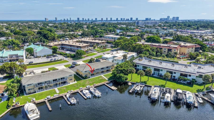 Property photo for 405 SOUTHWIND Drive, #4, North Palm Beach, FL