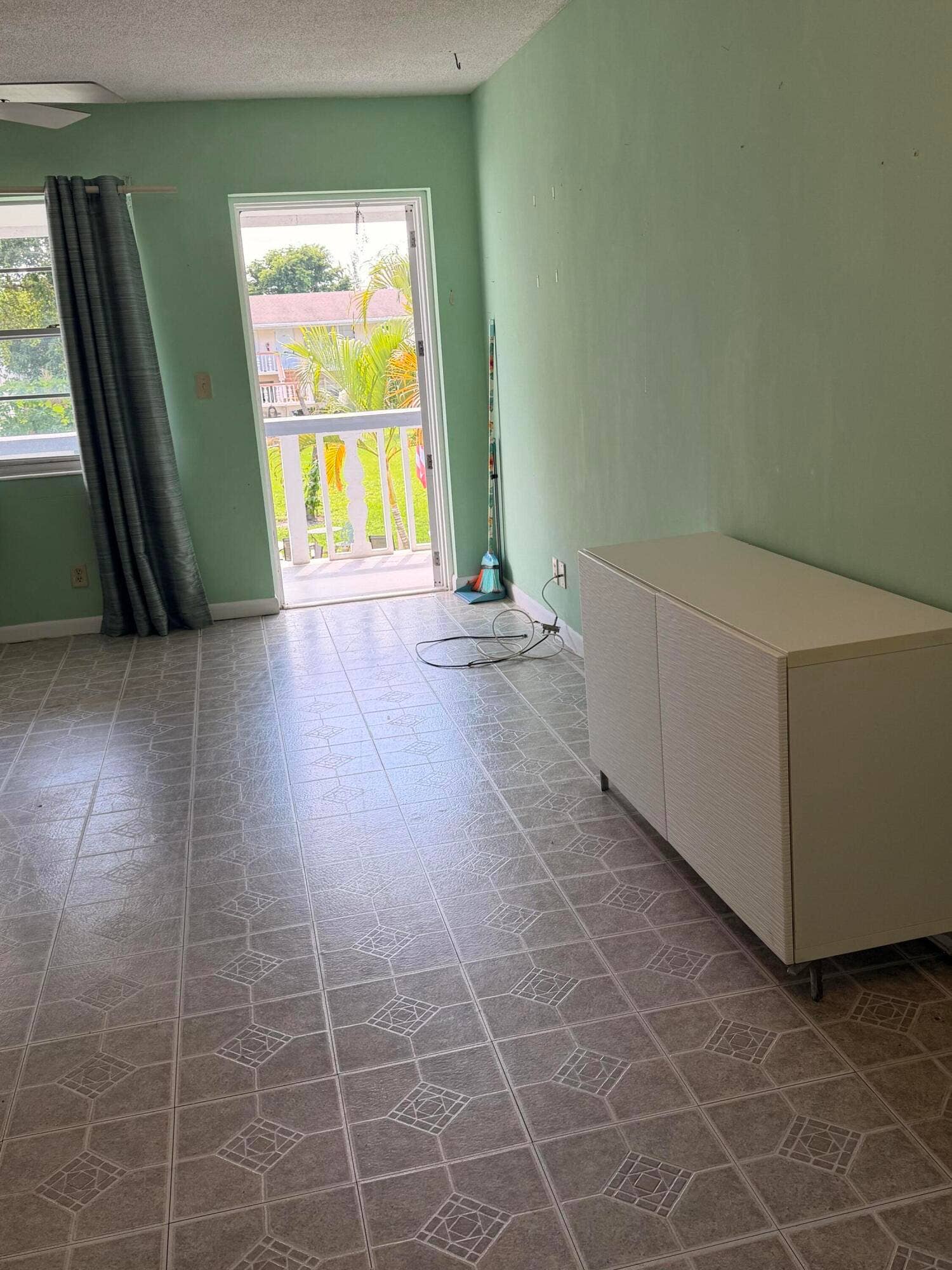 99 Andover, #D, West Palm Beach, FL 33417 Dining Area