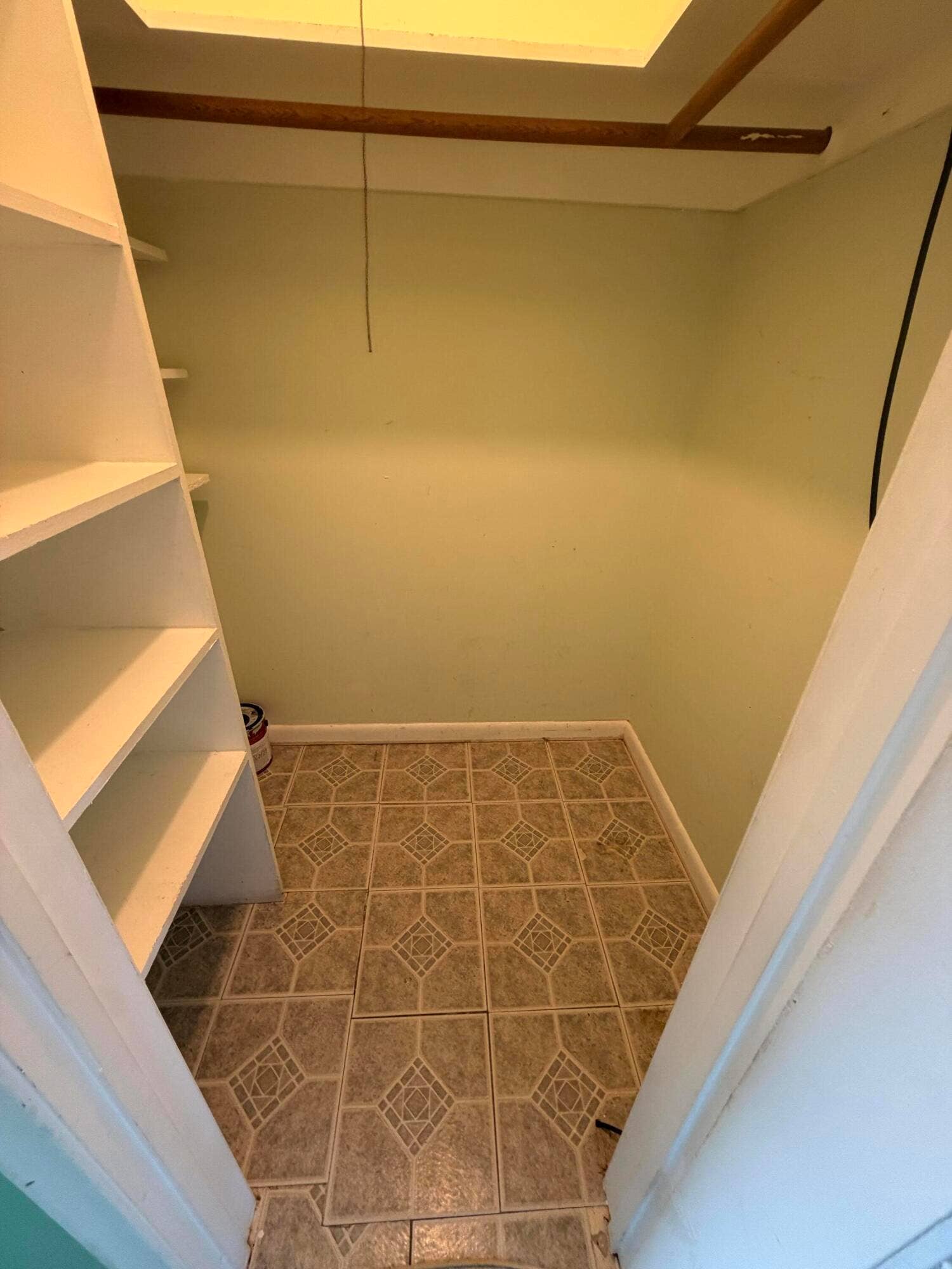 99 Andover, #D, West Palm Beach, FL 33417 Pantry