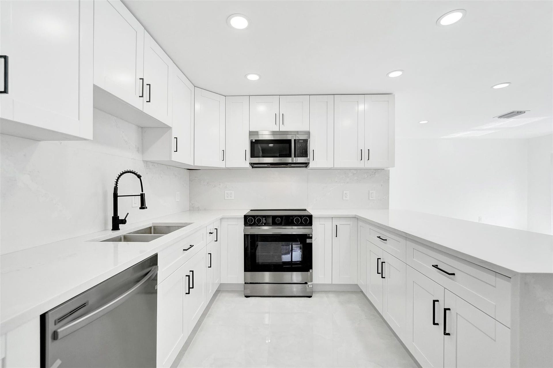 4101 SW 48TH Court, Dania, Dania Beach, FL 33314 Photo 42