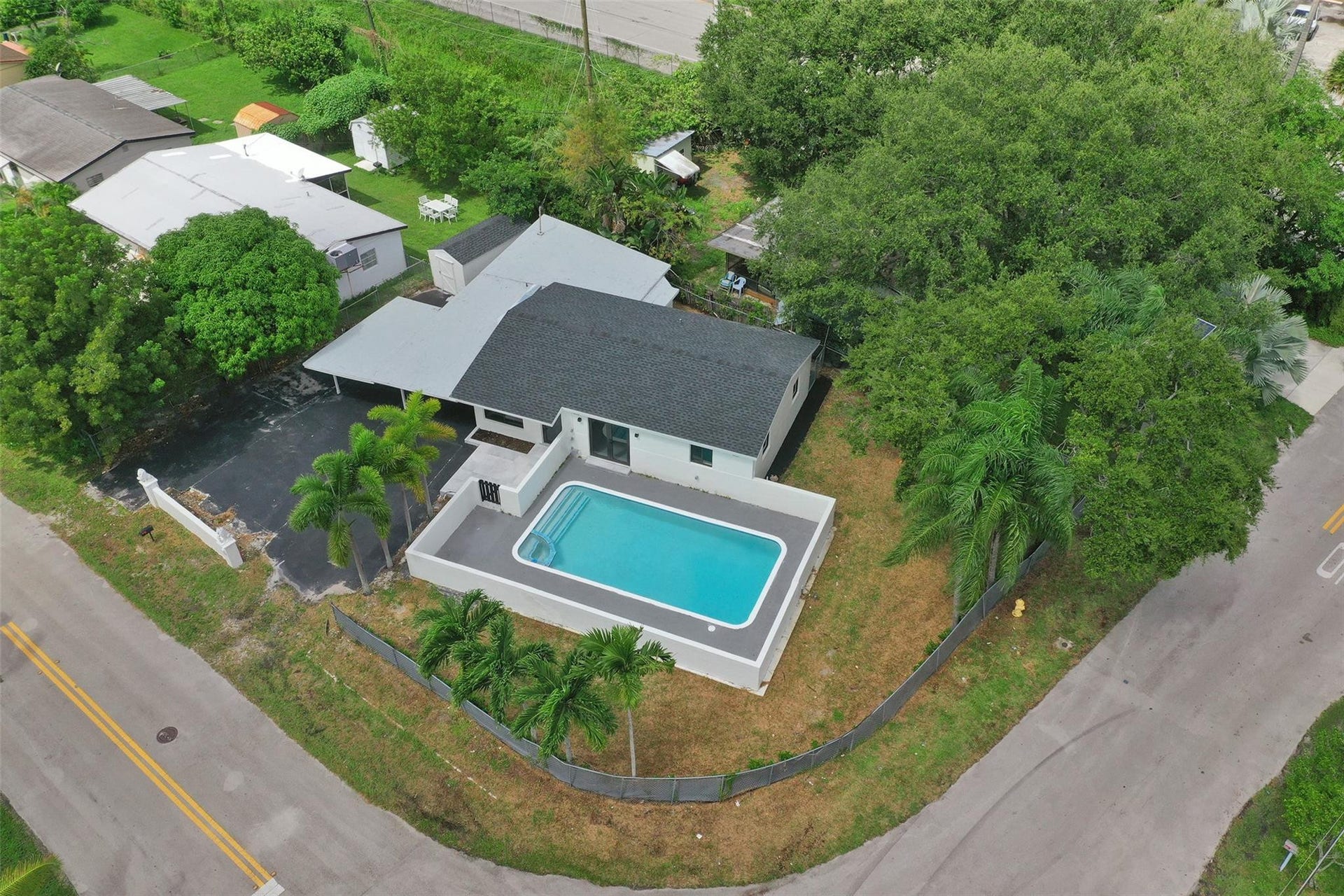 4101 SW 48TH Court, Dania, Dania Beach, FL 33314 Photo 4