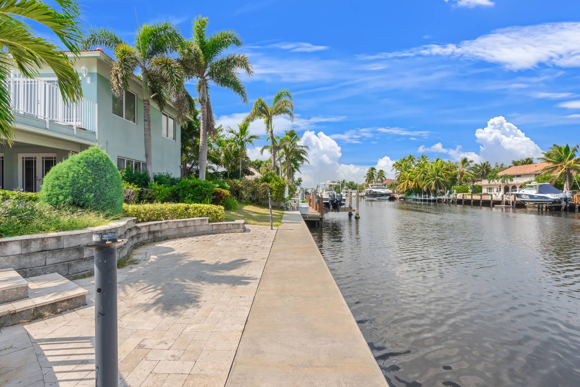 2651 NE 43RD Street, Lighthouse Point, FL 33064 Dock