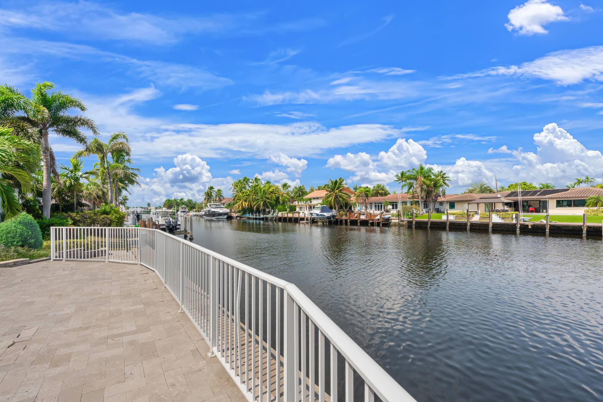 2651 NE 43RD Street, Lighthouse Point, FL 33064 Dock