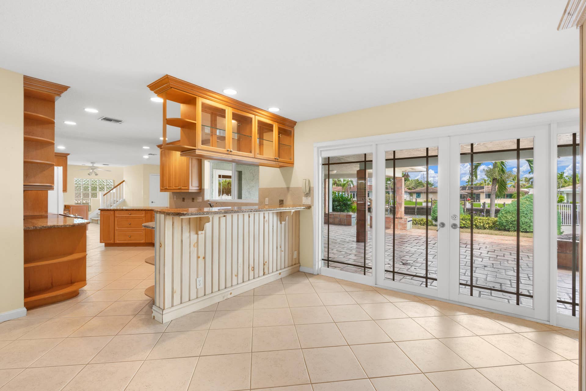 2651 NE 43RD Street, Lighthouse Point, FL 33064 Kitchen Area