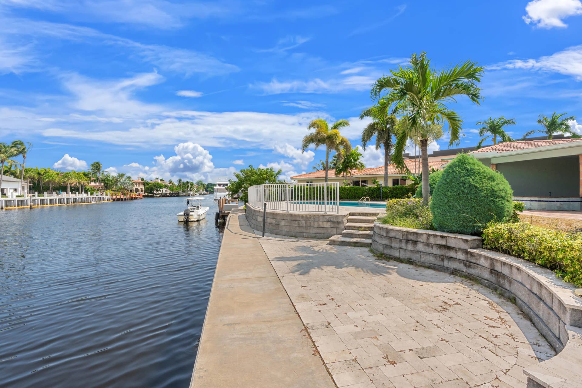 2651 NE 43RD Street, Lighthouse Point, FL 33064 Dock