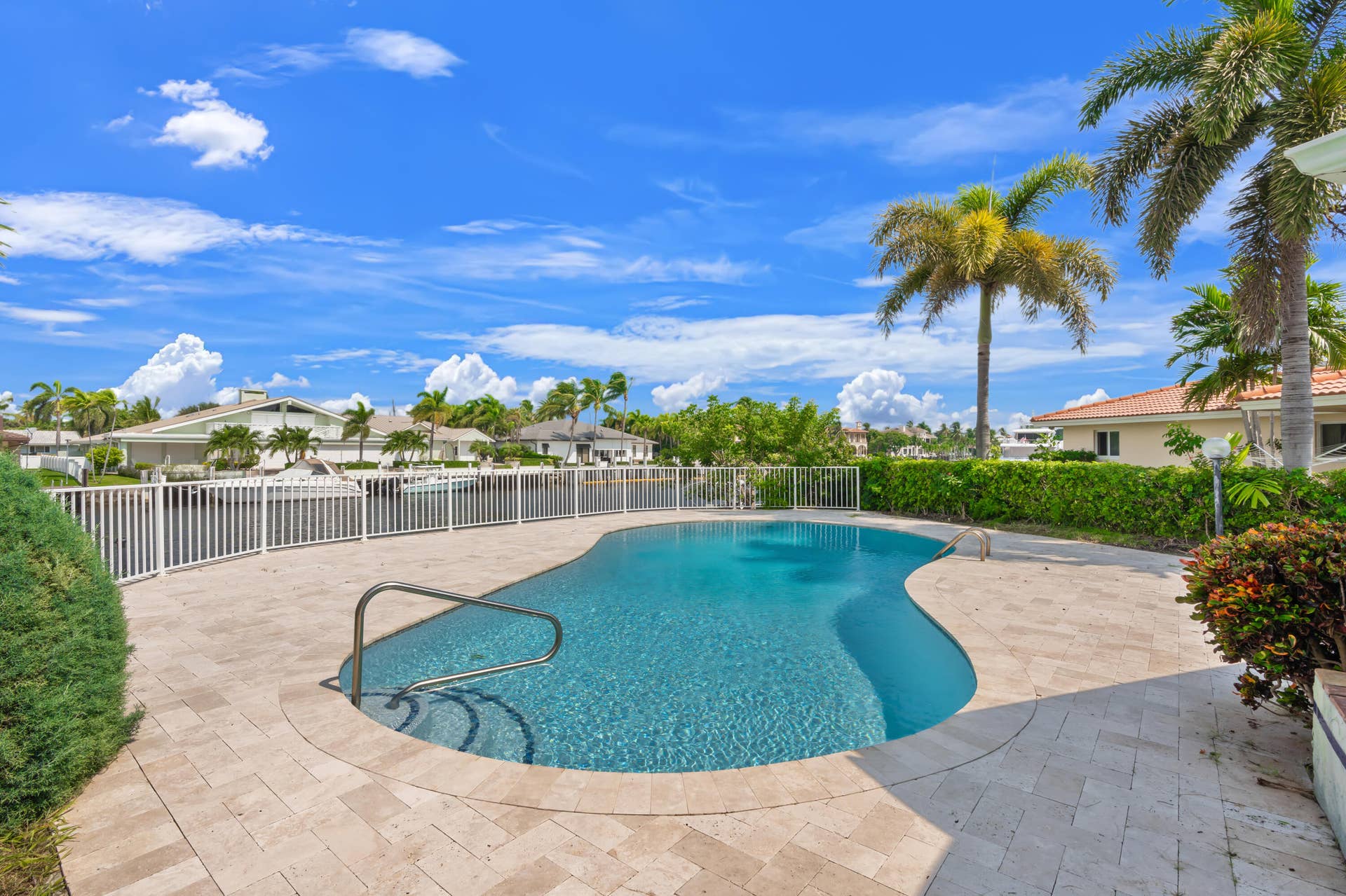 2651 NE 43RD Street, Lighthouse Point, FL 33064 Pool Area