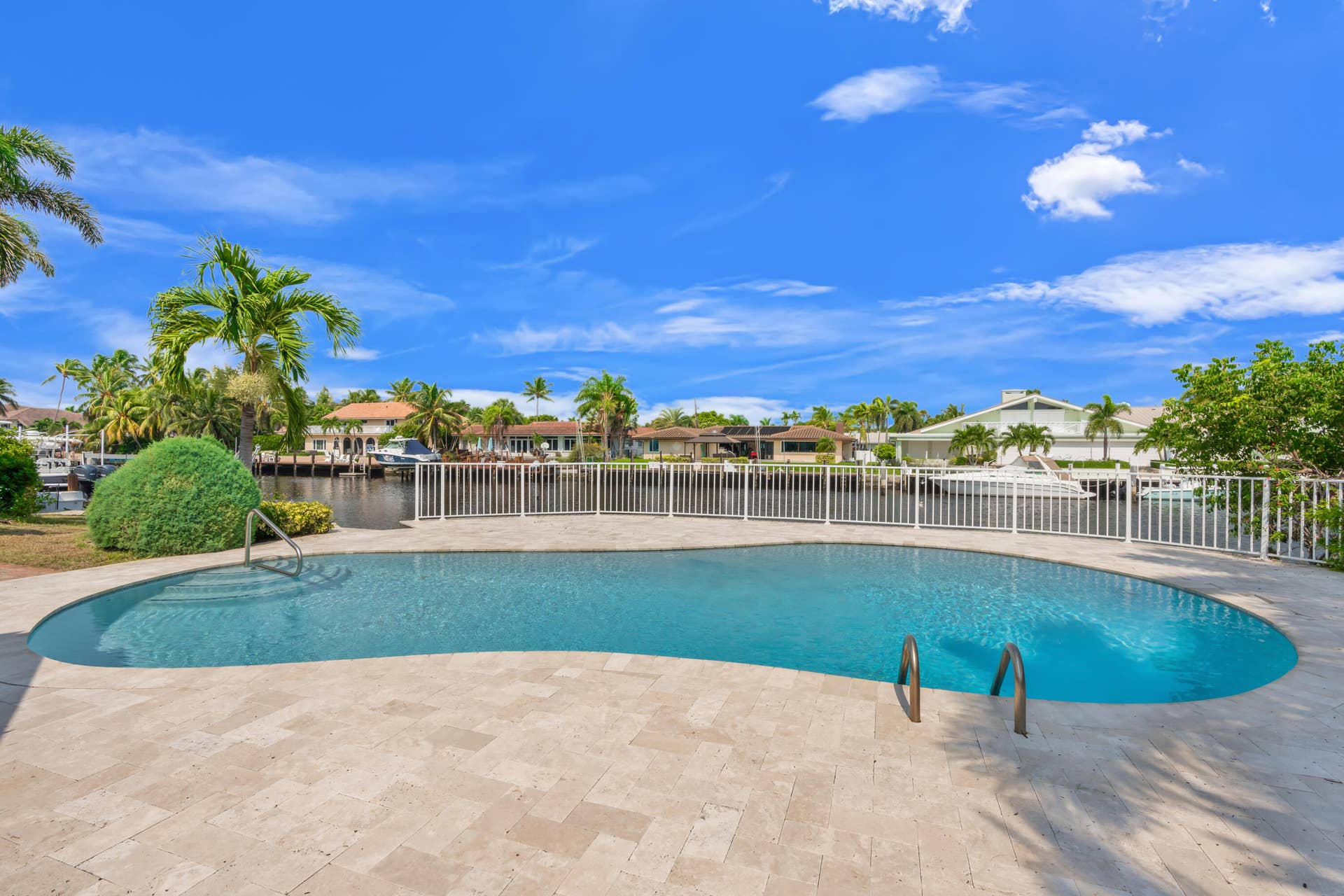 2651 NE 43RD Street, Lighthouse Point, FL 33064 Pool Area
