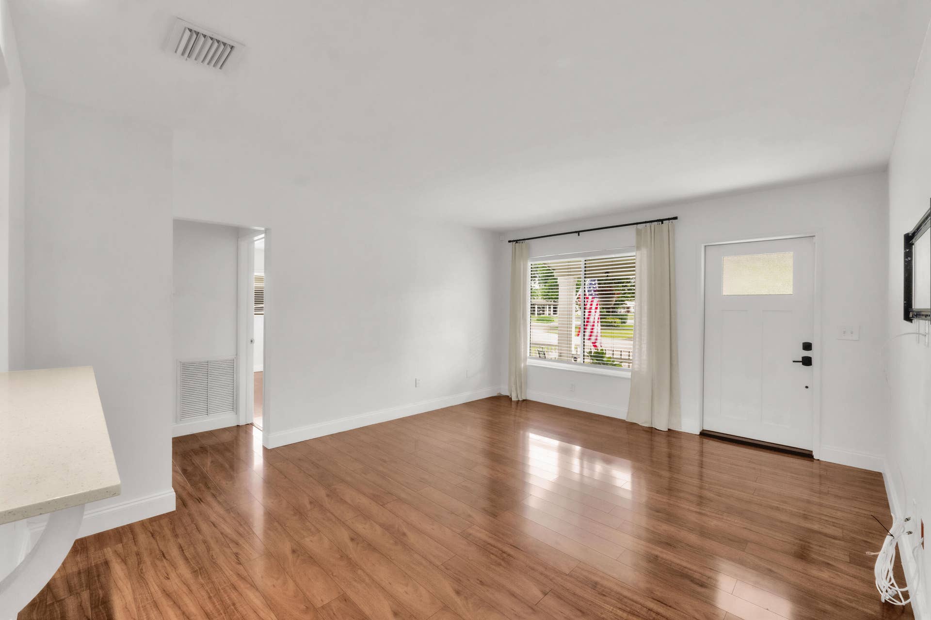 731 NE 49TH Street, Oakland Park, FL 33334 731 NE 49th St-19