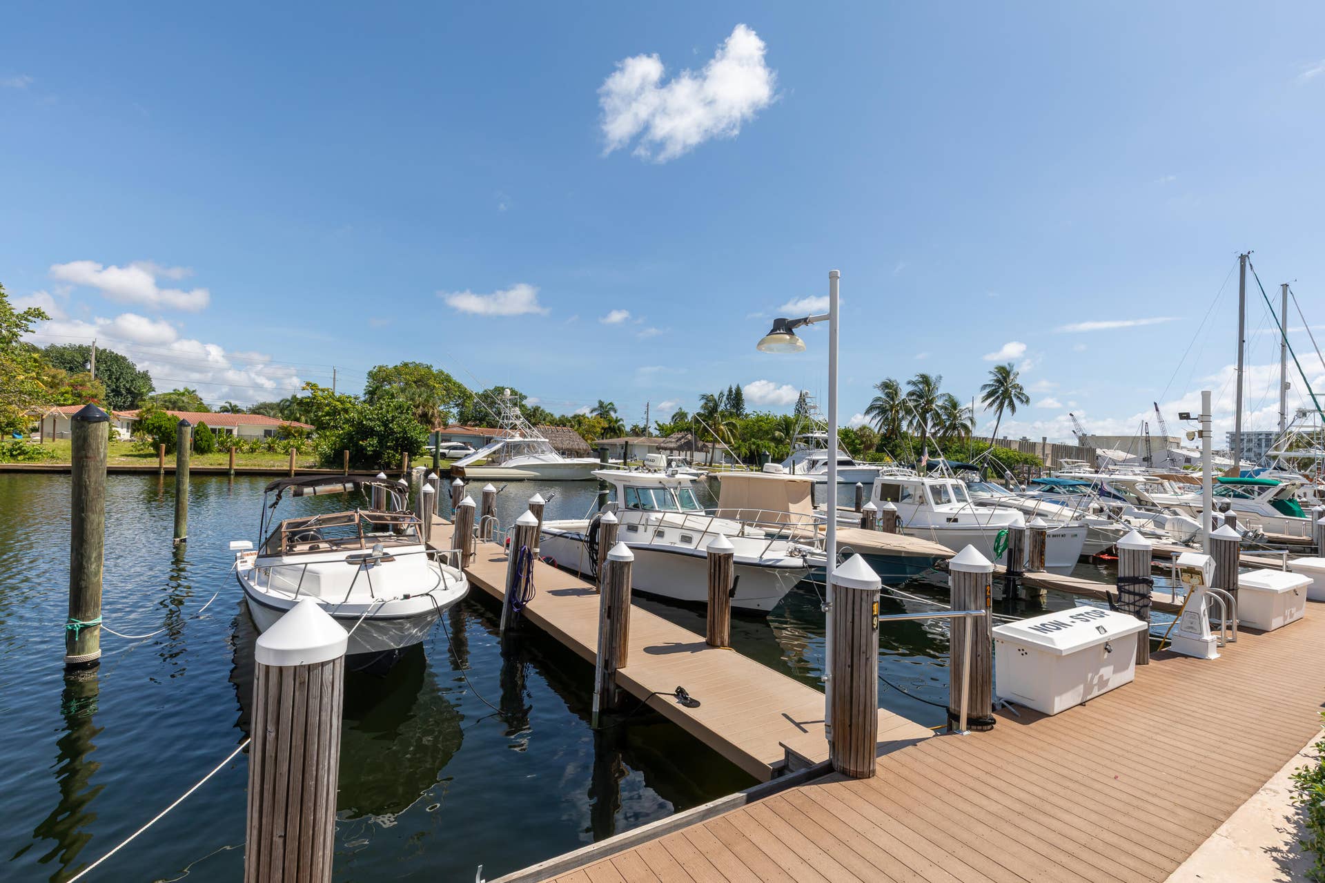 2731 NE 14th Street Causeway, #407, Pompano Beach, FL 33062 1I6A9672