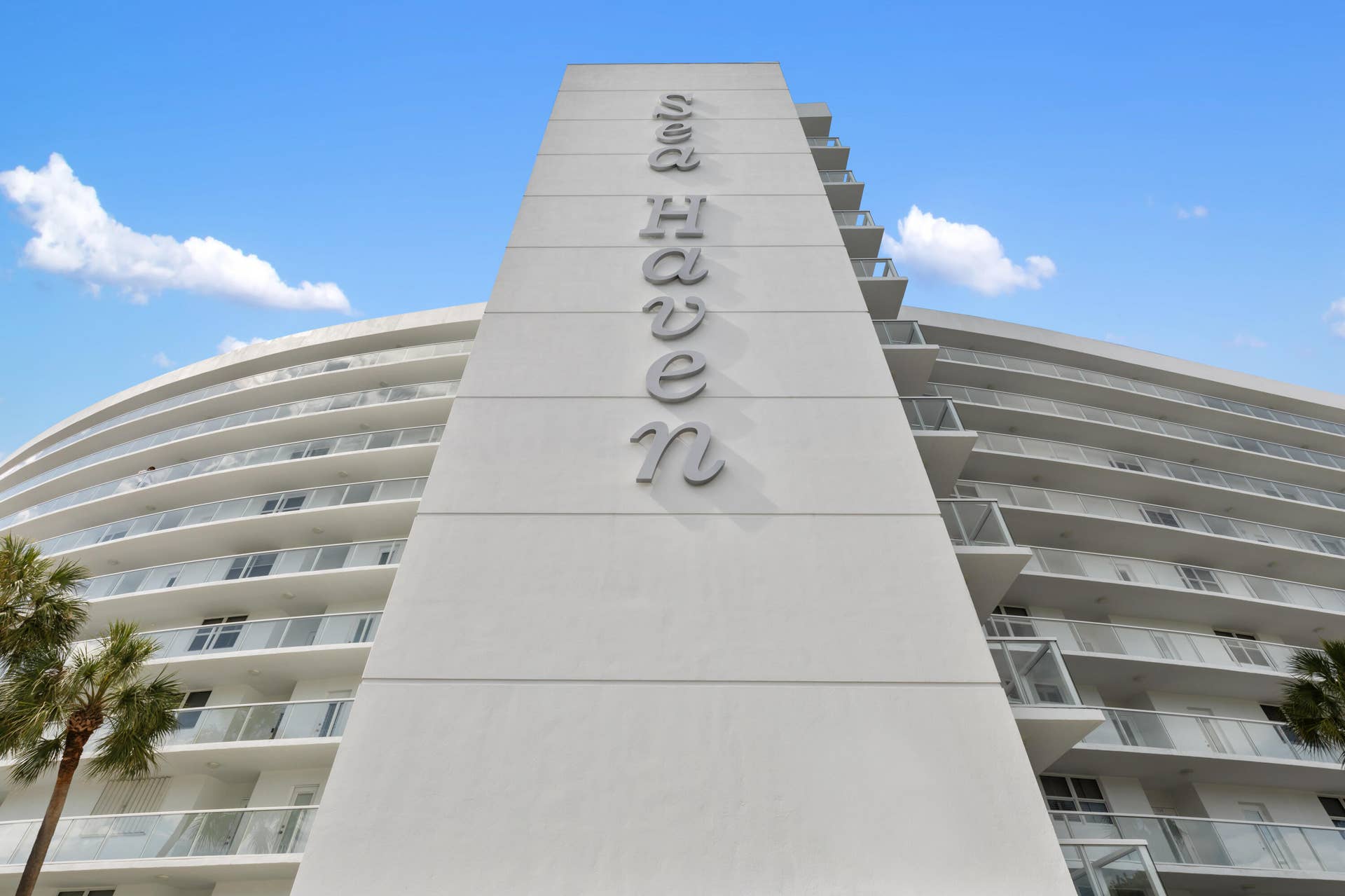 2731 NE 14th Street Causeway, #407, Pompano Beach, FL 33062 1I6A2063