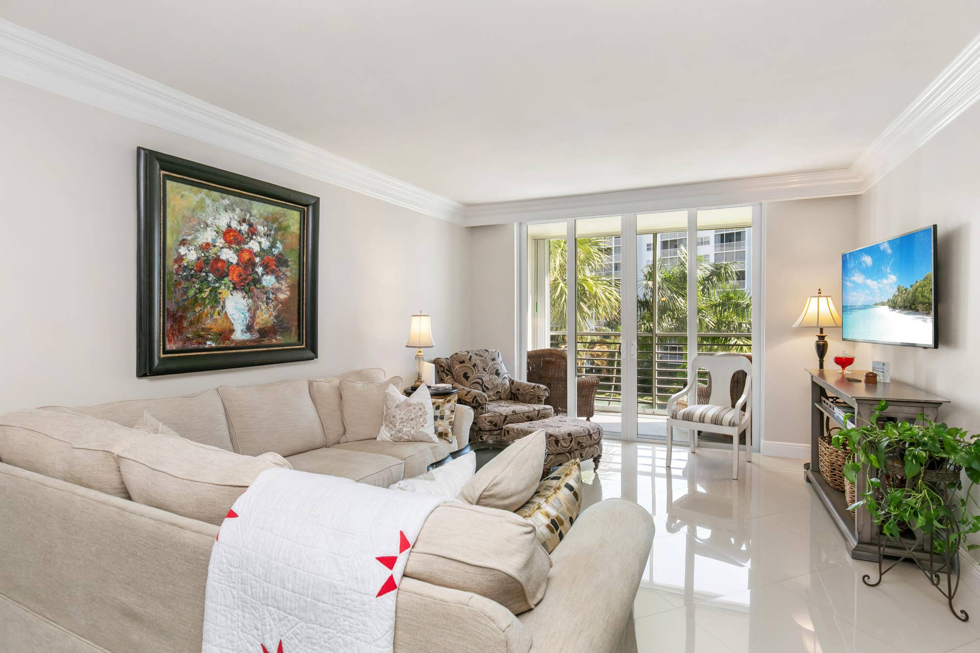 2731 NE 14th Street Causeway, #407, Pompano Beach, FL 33062 1I6A7104