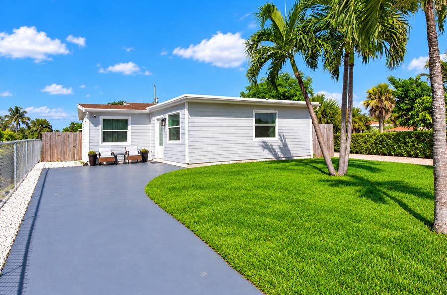 Property photo for 238 SW 10th Avenue, Delray Beach, FL