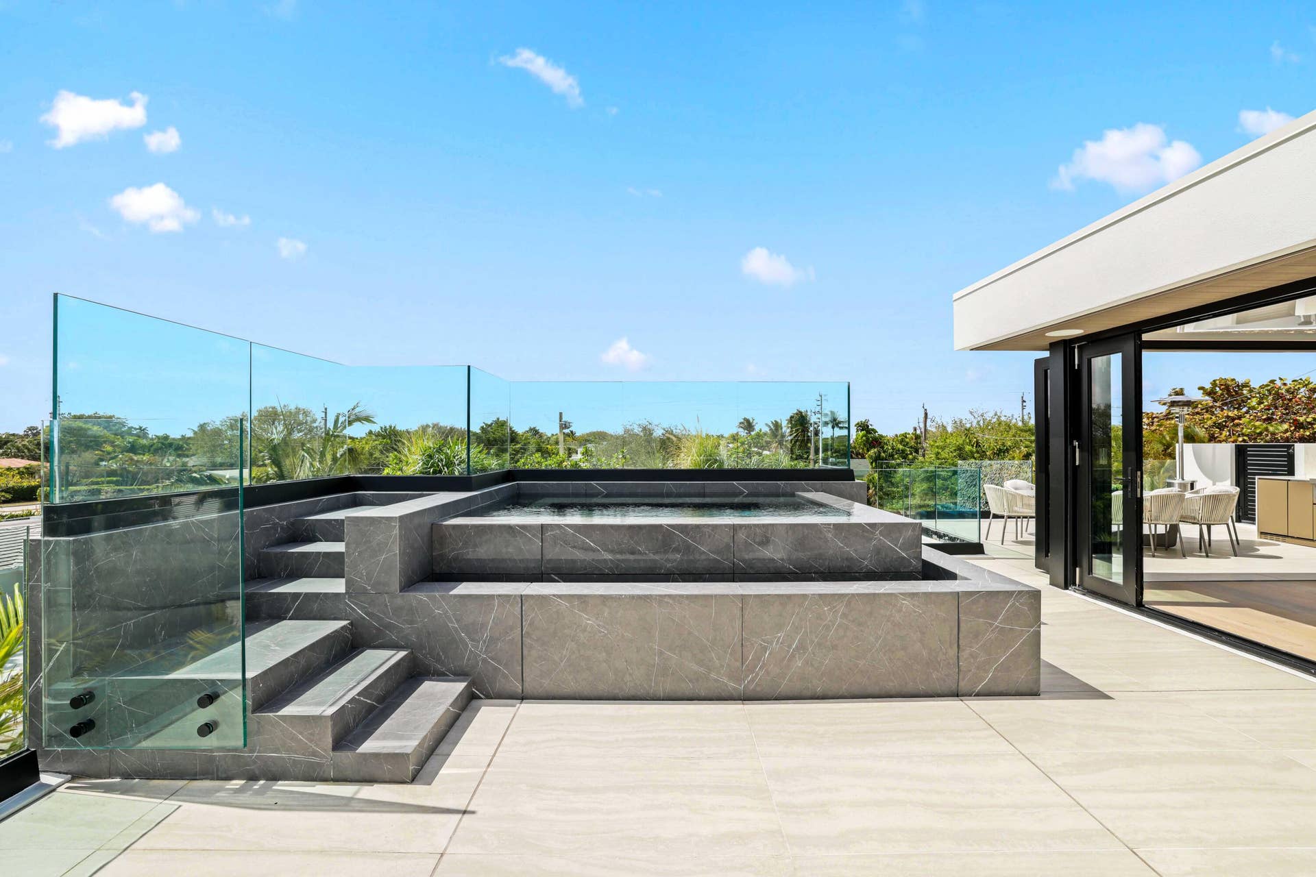 237 Elwa Place, West Palm Beach, FL 33405 Rooftop Spa