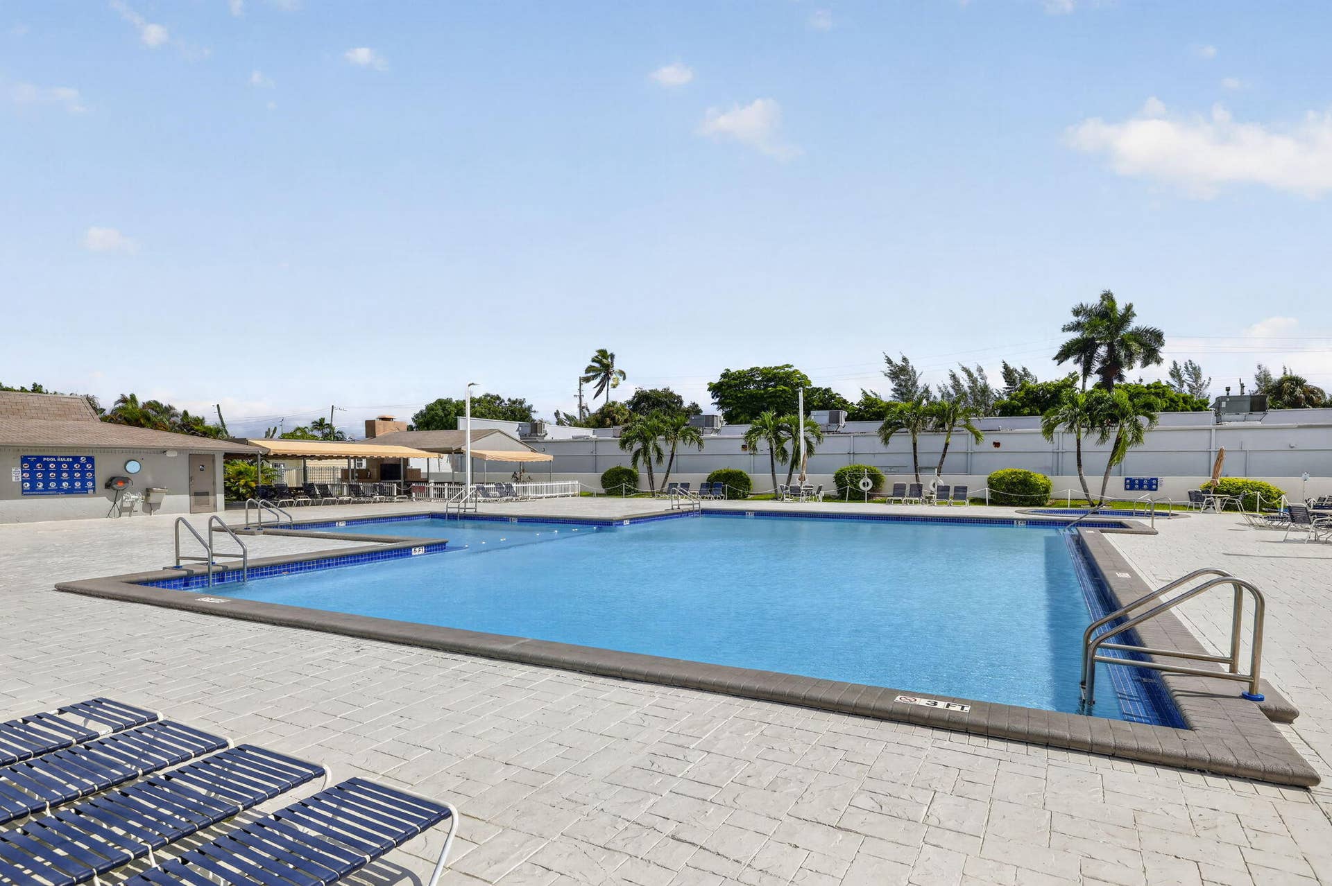 3000 SW 51st Street, Fort Lauderdale, FL 33312 26-web-or-mls-8I8A0662