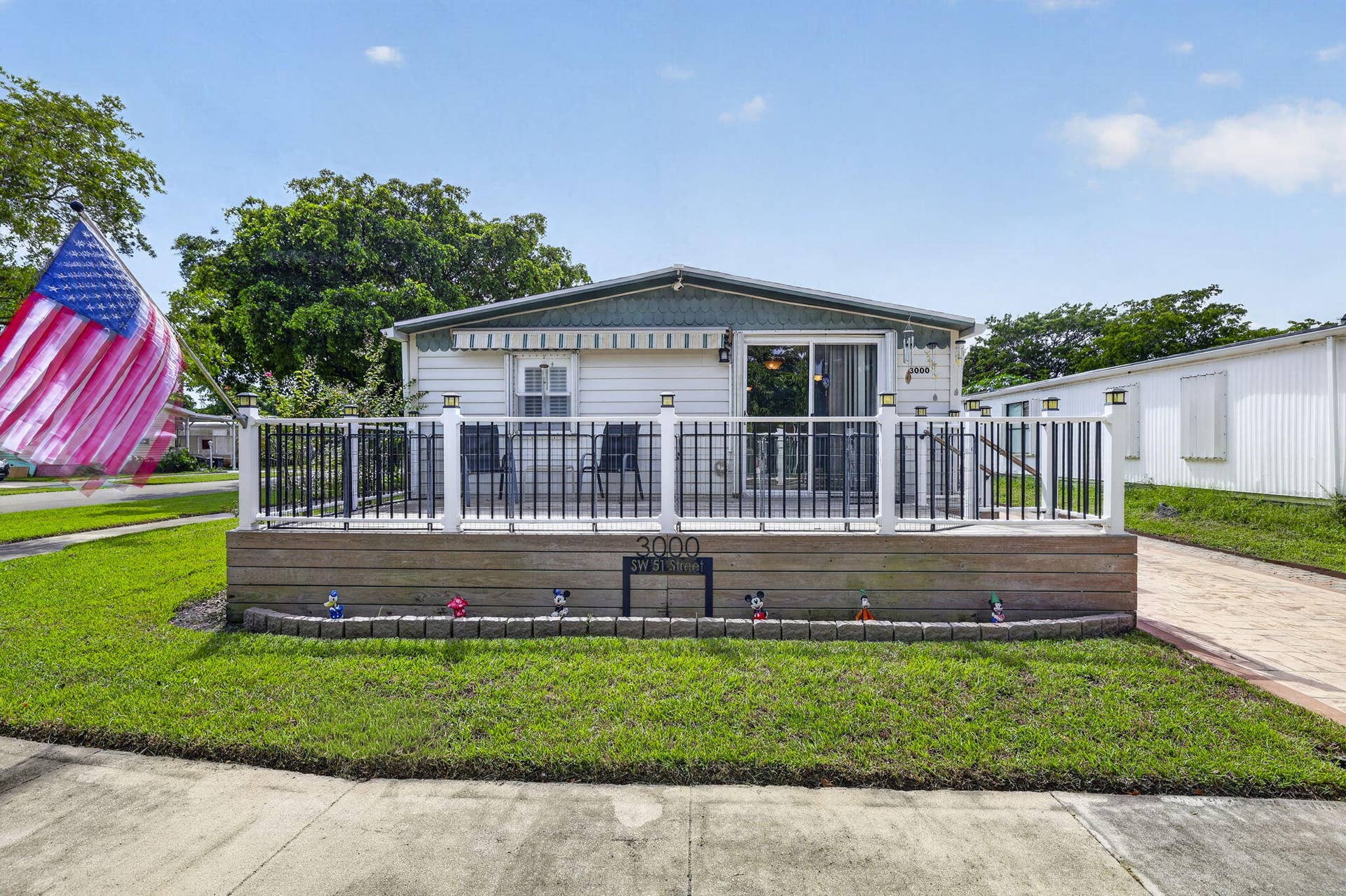 3000 SW 51st Street, Fort Lauderdale, FL 33312 2-web-or-mls-8I8A0632