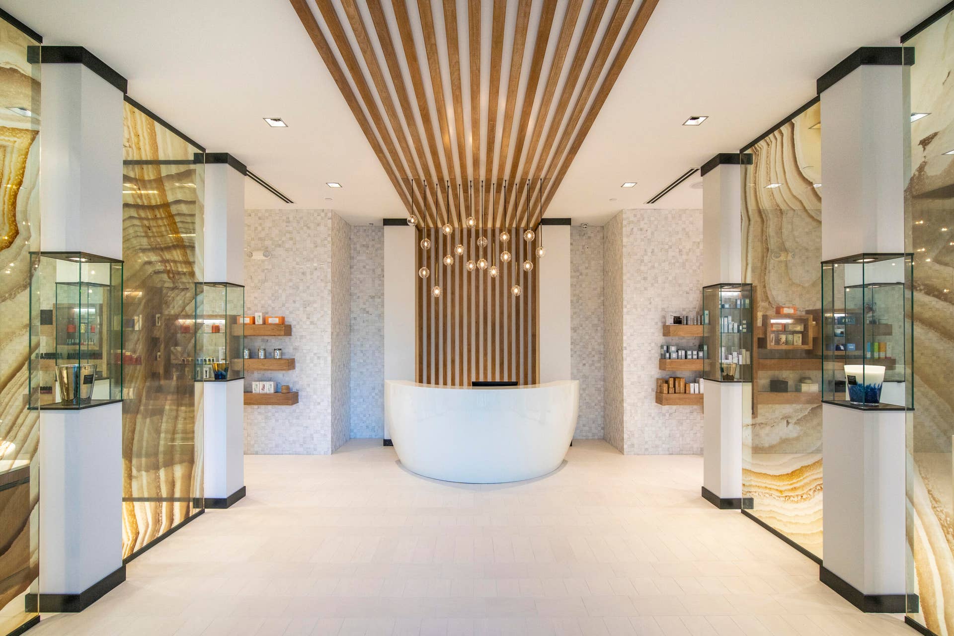 16137 Villa Vizcaya Place, Delray Beach, FL 33446 Spa Lobby - Hi Res