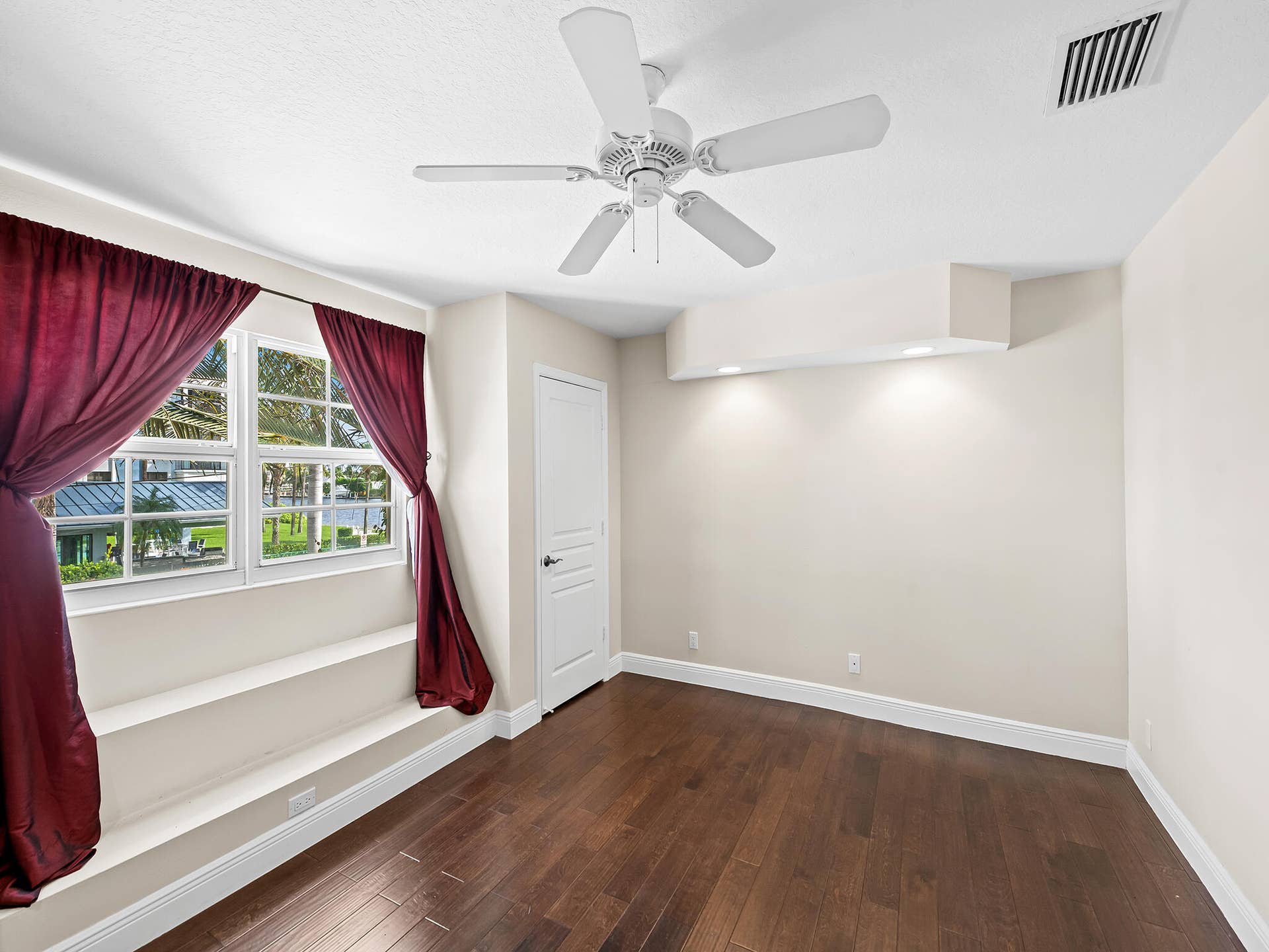 708 SE 7TH Street, Delray Beach, FL 33483 DSC_8233