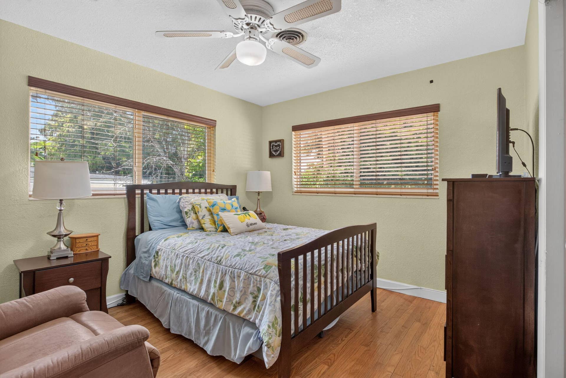 291 SW 60TH Avenue, Plantation, FL 33317 46-web-or-mls-291-46