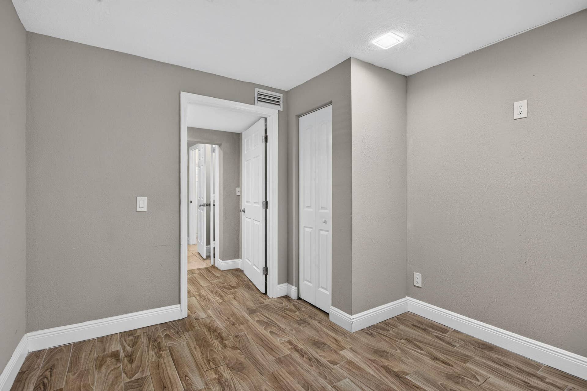 291 SW 60TH Avenue, Plantation, FL 33317 Efficiency #2