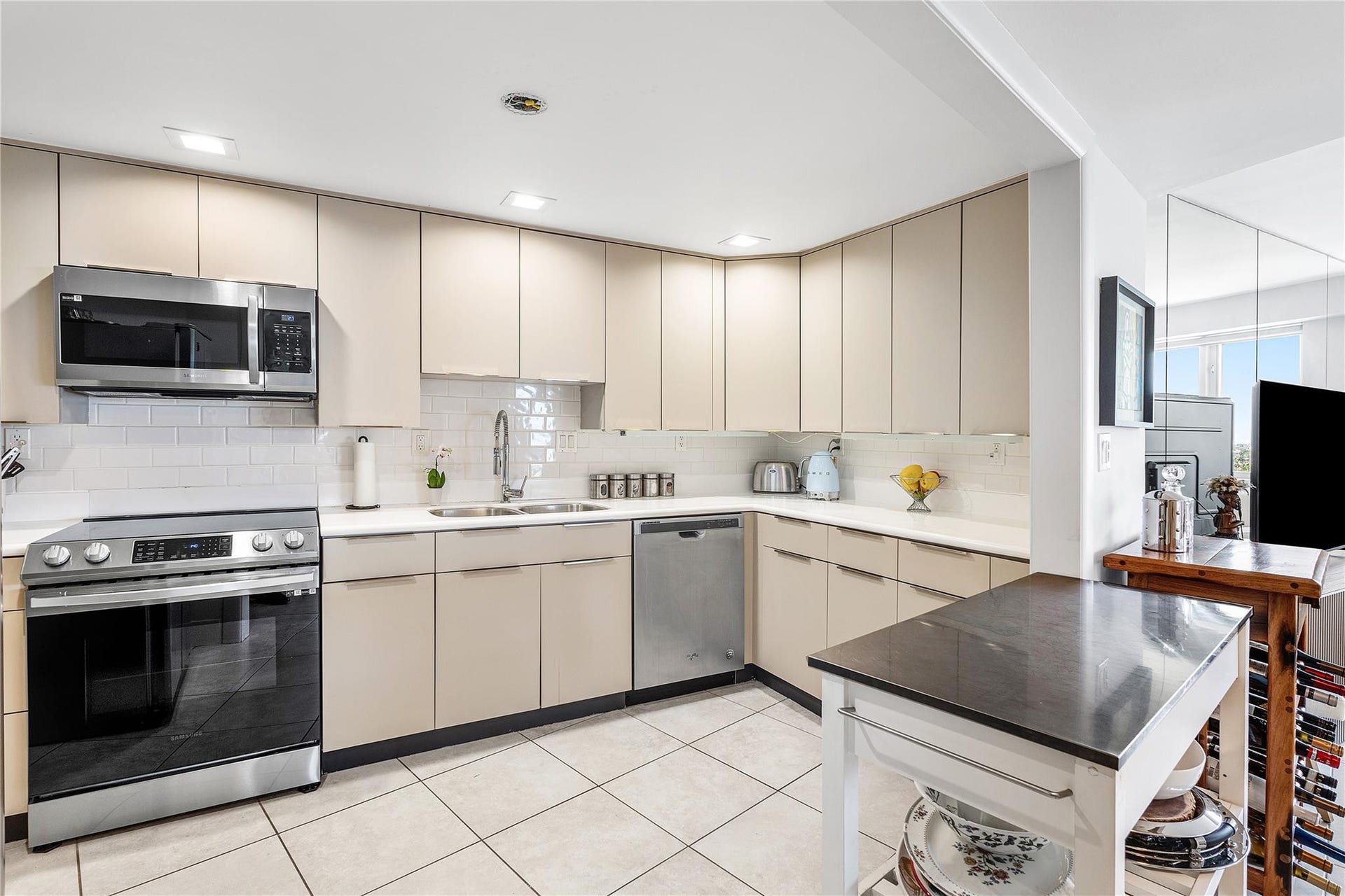 3000 HOLIDAY Drive, #1605, Fort Lauderdale, Fort Lauderdale, FL 33316 Photo 16
