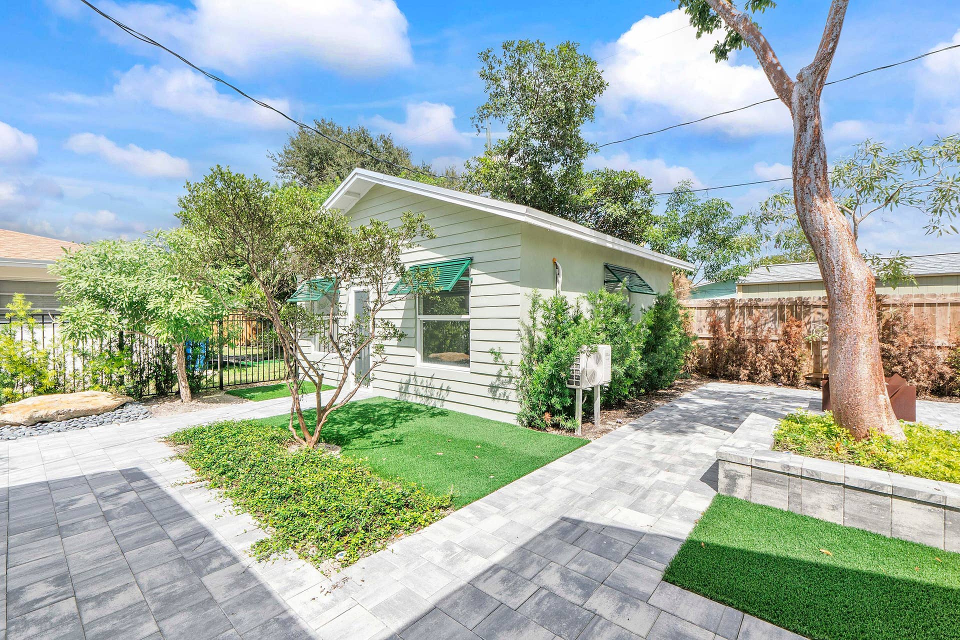 216 NE 23RD Avenue, Pompano Beach, FL 33062 216 Ne 23rd Ave_008