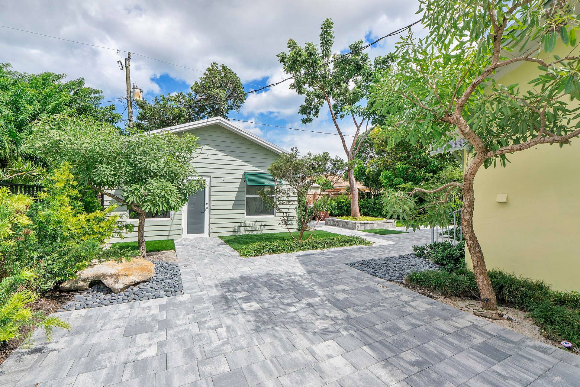 216 NE 23RD Avenue, Pompano Beach, FL 33062 216 Ne 23rd Ave_006