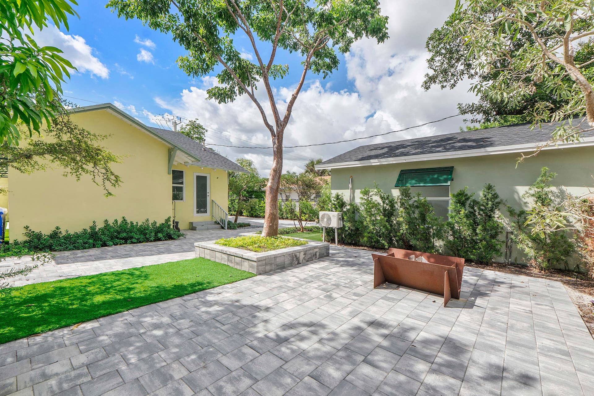 216 NE 23RD Avenue, Pompano Beach, FL 33062 216 Ne 23rd Ave_010