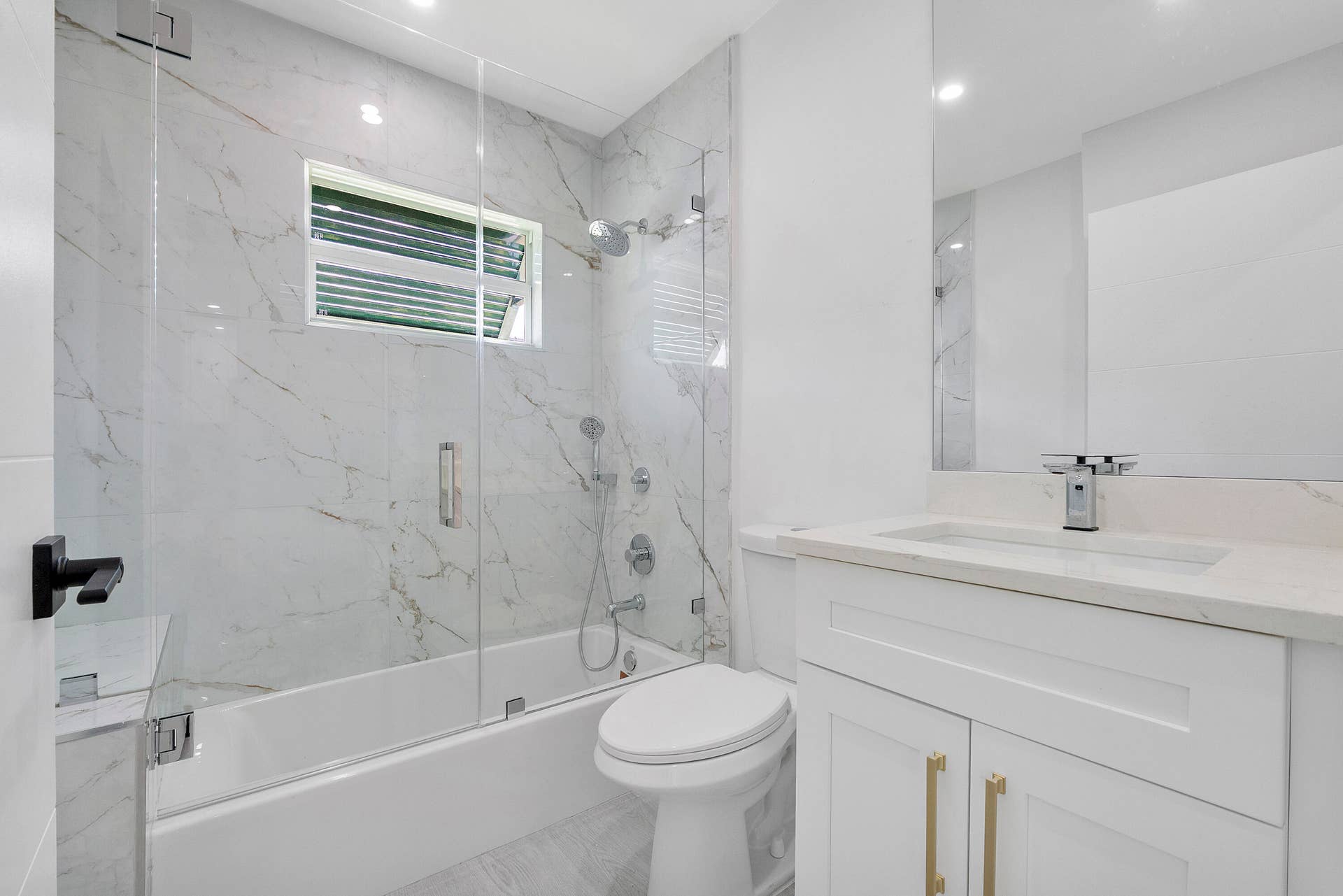 216 NE 23RD Avenue, Pompano Beach, FL 33062 216 Ne 23rd Ave_015