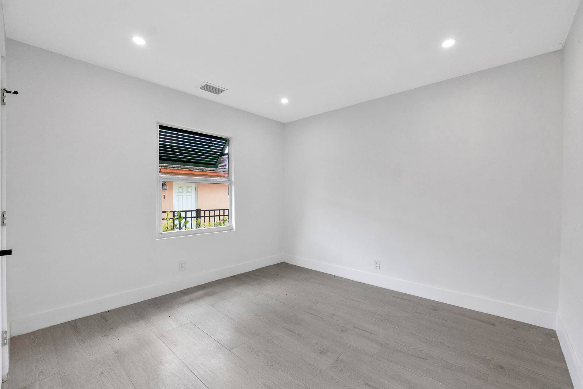 216 NE 23RD Avenue, Pompano Beach, FL 33062 216 Ne 23rd Ave_013