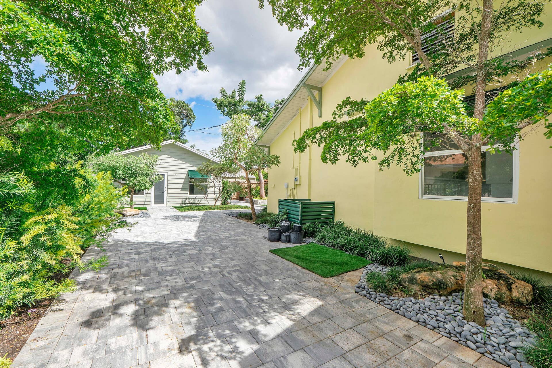 216 NE 23RD Avenue, Pompano Beach, FL 33062 216 Ne 23rd Ave_012