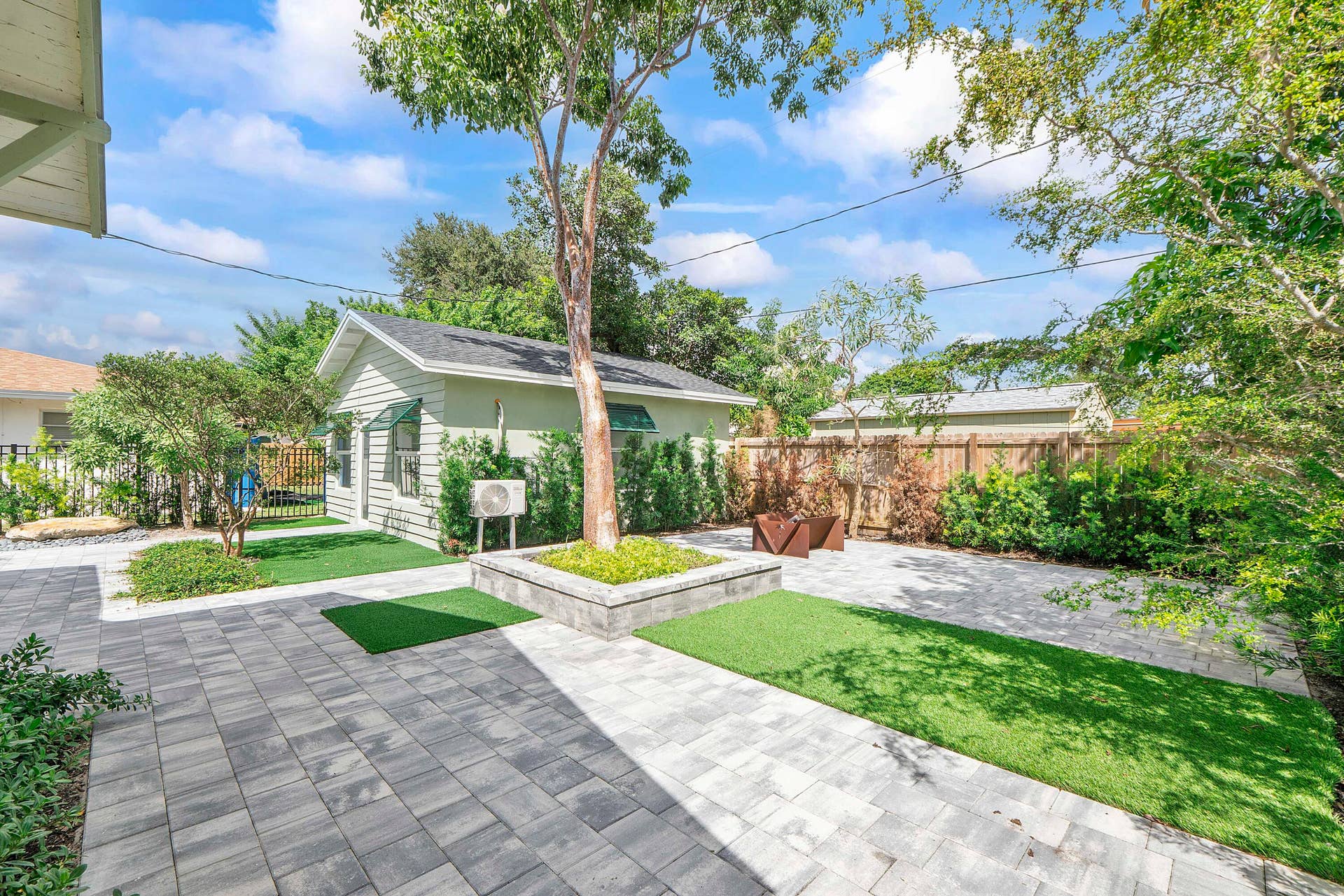 216 NE 23RD Avenue, Pompano Beach, FL 33062 216 Ne 23rd Ave_009