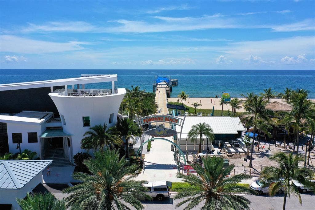 216 NE 23RD Avenue, Pompano Beach, FL 33062 GetMedia-144.ashx