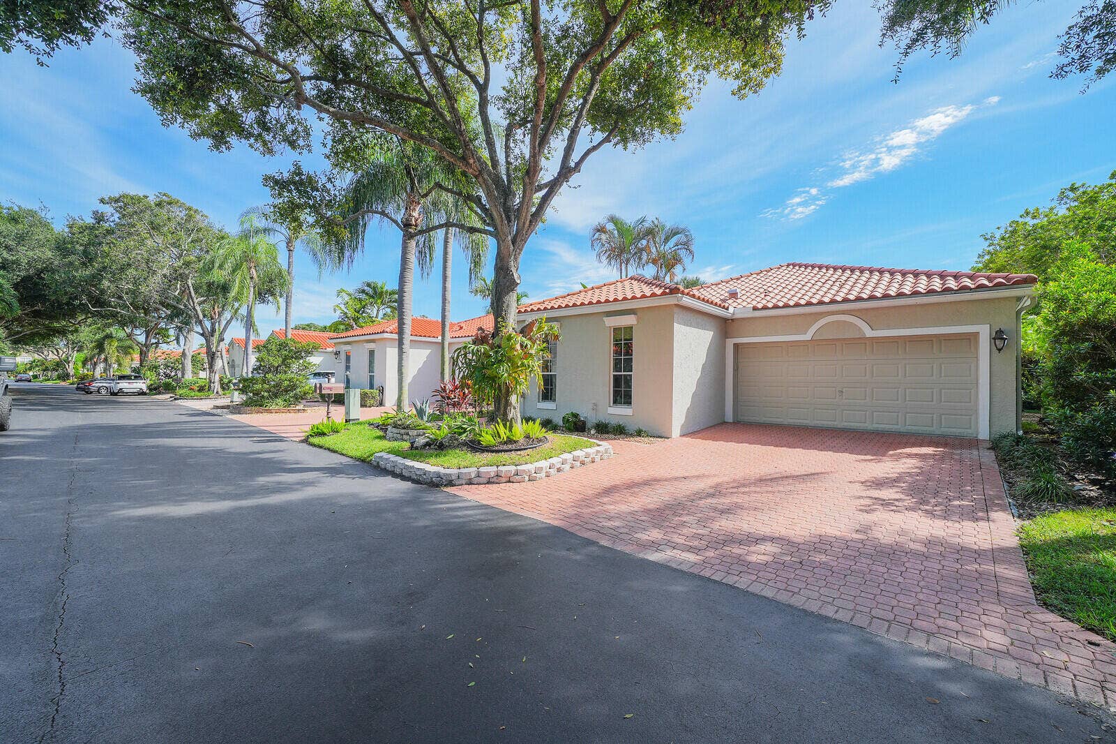 17316 Antigua Point Way, Boca Raton, FL 33487 Two Car Garage