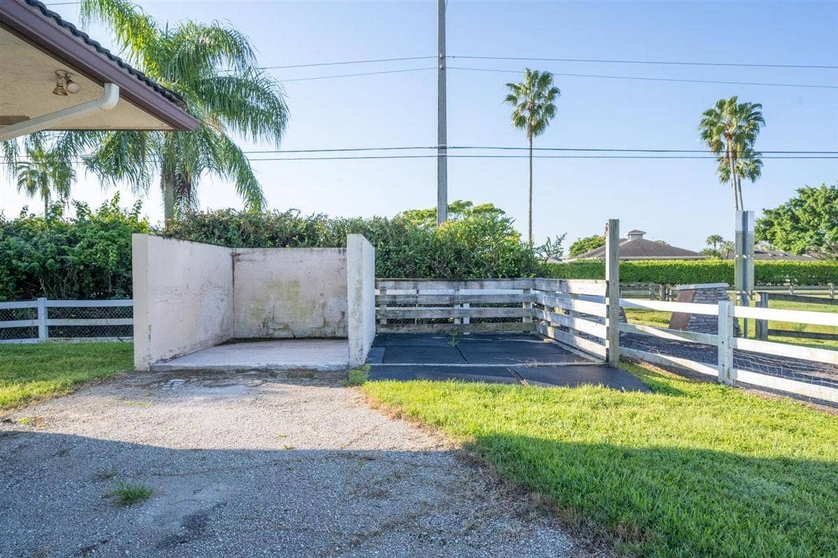 14168 Belmont Lane, Wellington, FL 33414 25-DSC_1161