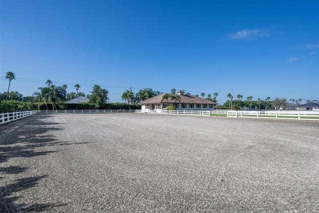 14168 Belmont Lane, Wellington, FL 33414 Ring - ground level