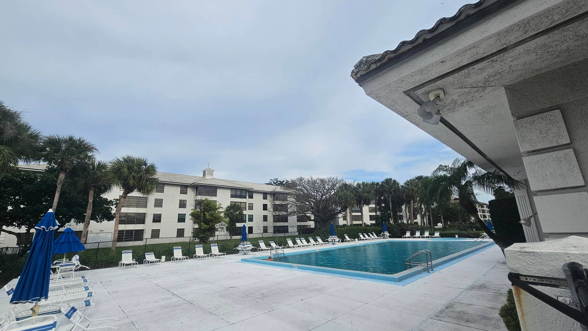 3630 WHITEHALL Drive, #303, West Palm Beach, FL 33401 20240216_160042