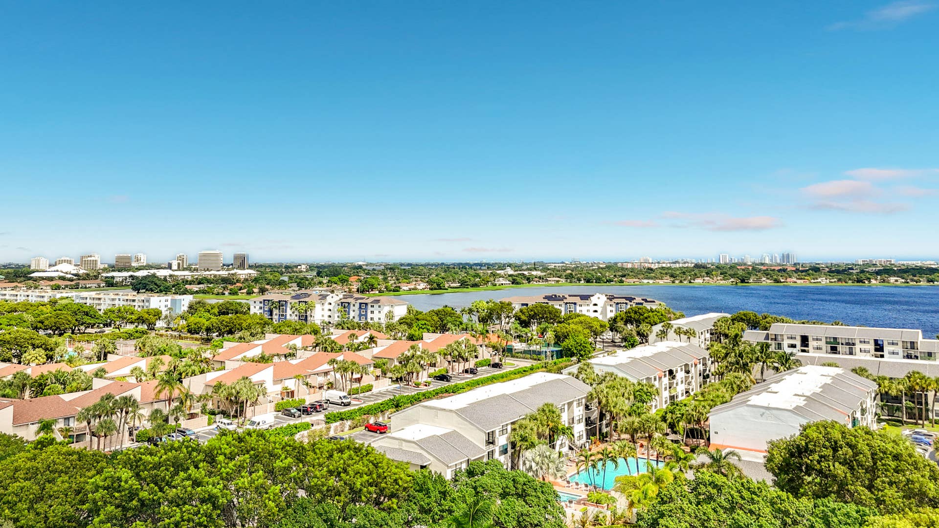 708 EXECUTIVE CENTER Drive, #12, West Palm Beach, FL 33401 708 Executive Center Drive #12-46