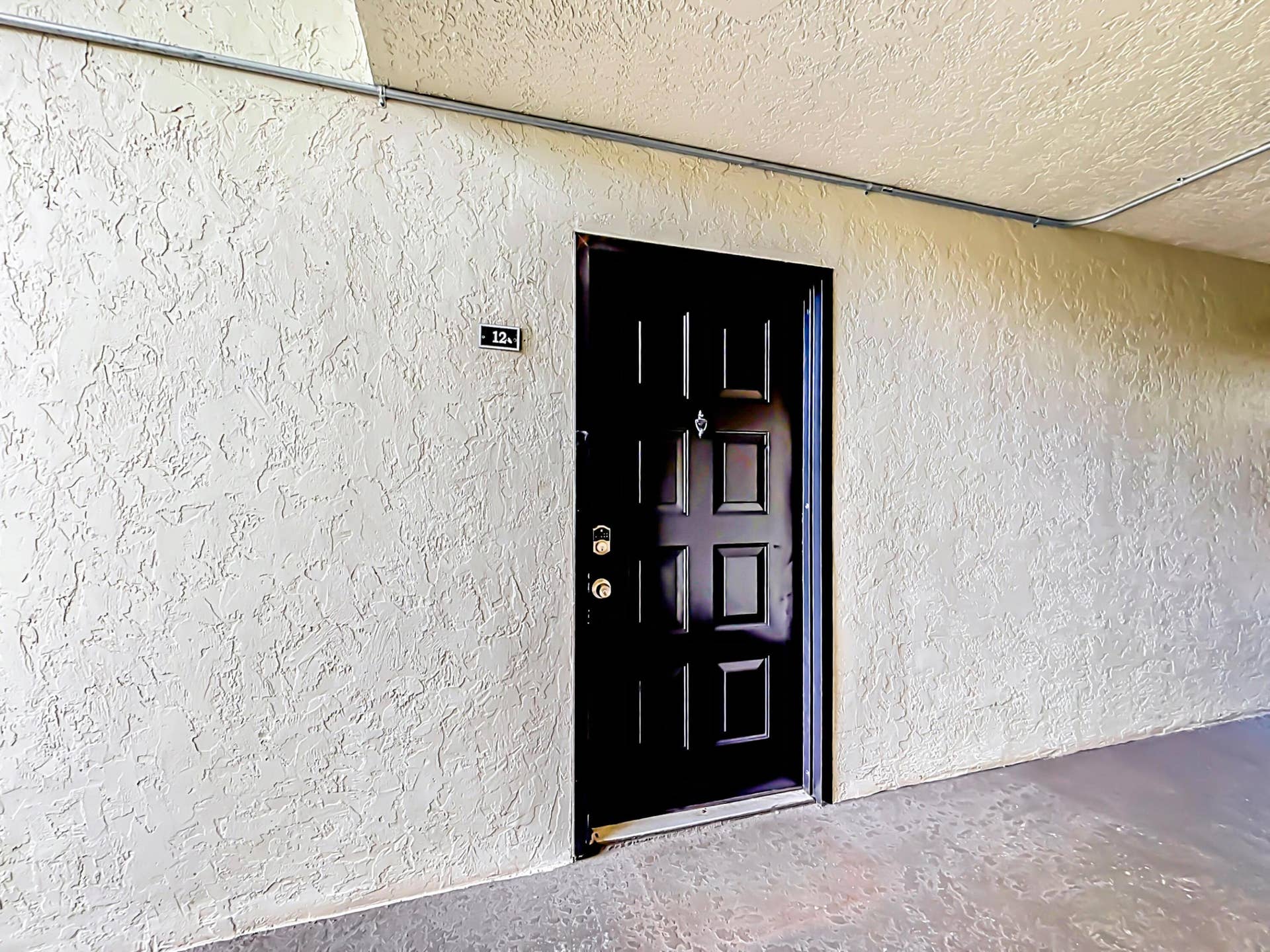 708 EXECUTIVE CENTER Drive, #12, West Palm Beach, FL 33401 708 Executive Center Drive #12-13
