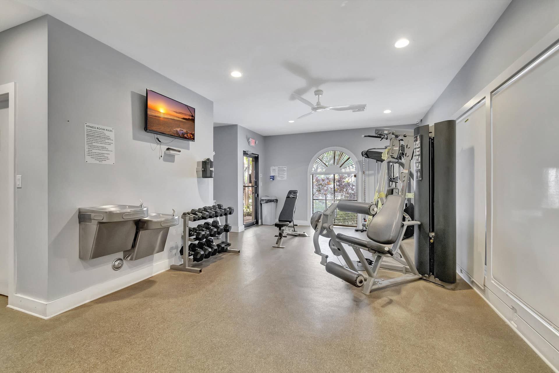 718 EXECUTIVE CENTER Drive, #36, West Palm Beach, FL 33401 IMG_6469