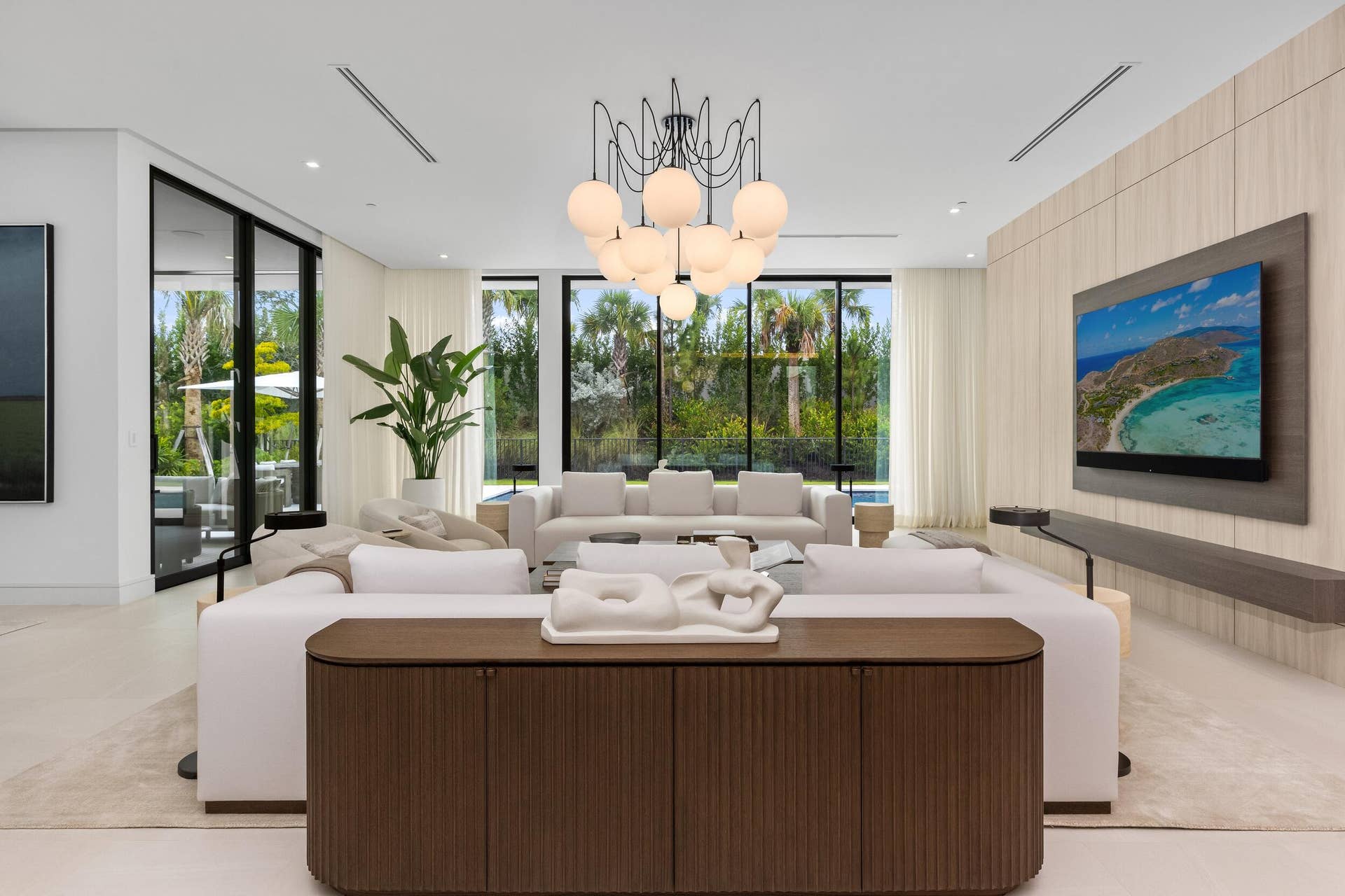 10409 BERNINA Drive, Palm Beach Gardens, FL 33412 Living Area 9