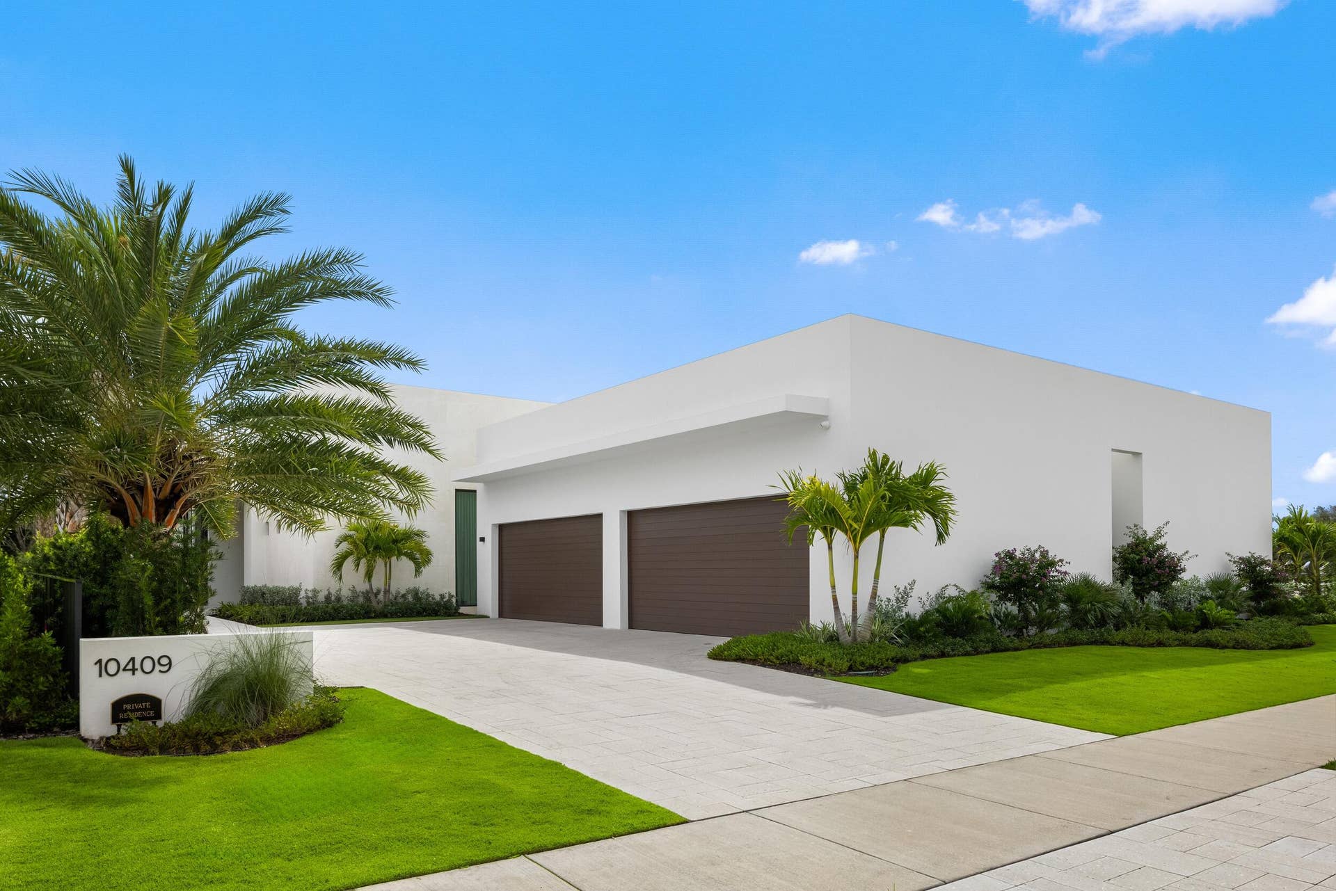 10409 BERNINA Drive, Palm Beach Gardens, FL 33412 Front 1