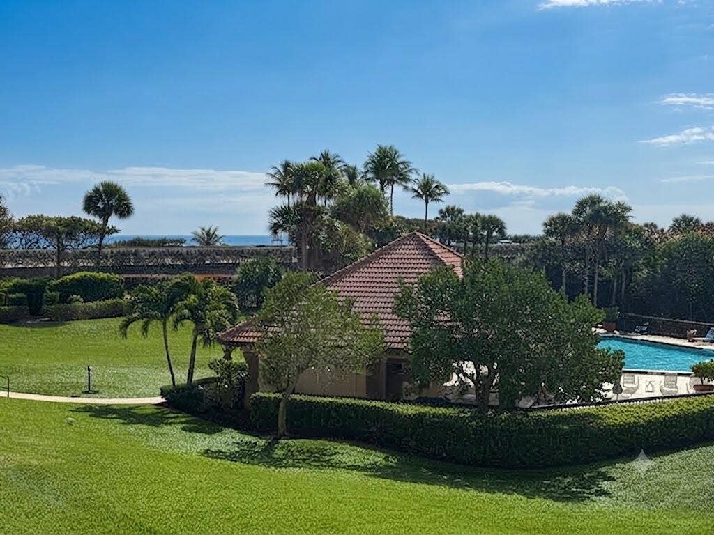 101 OCEAN BLUFFS Boulevard, #206, Jupiter, FL 33477 Balcony View 1