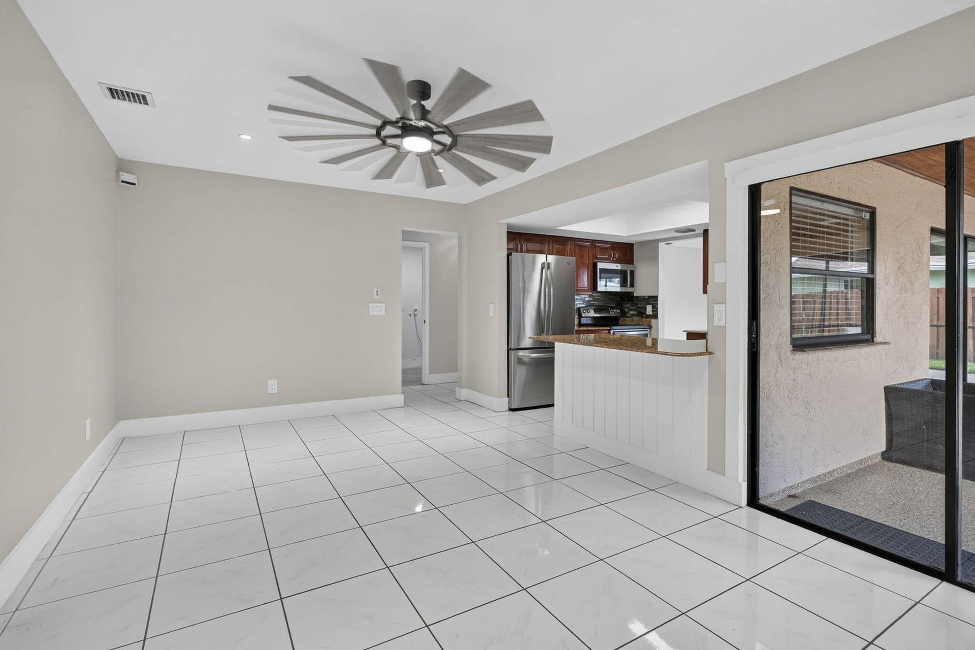 2523 Doral Way, Riviera Beach, FL 33407 30-web-or-mls-BS1A4702