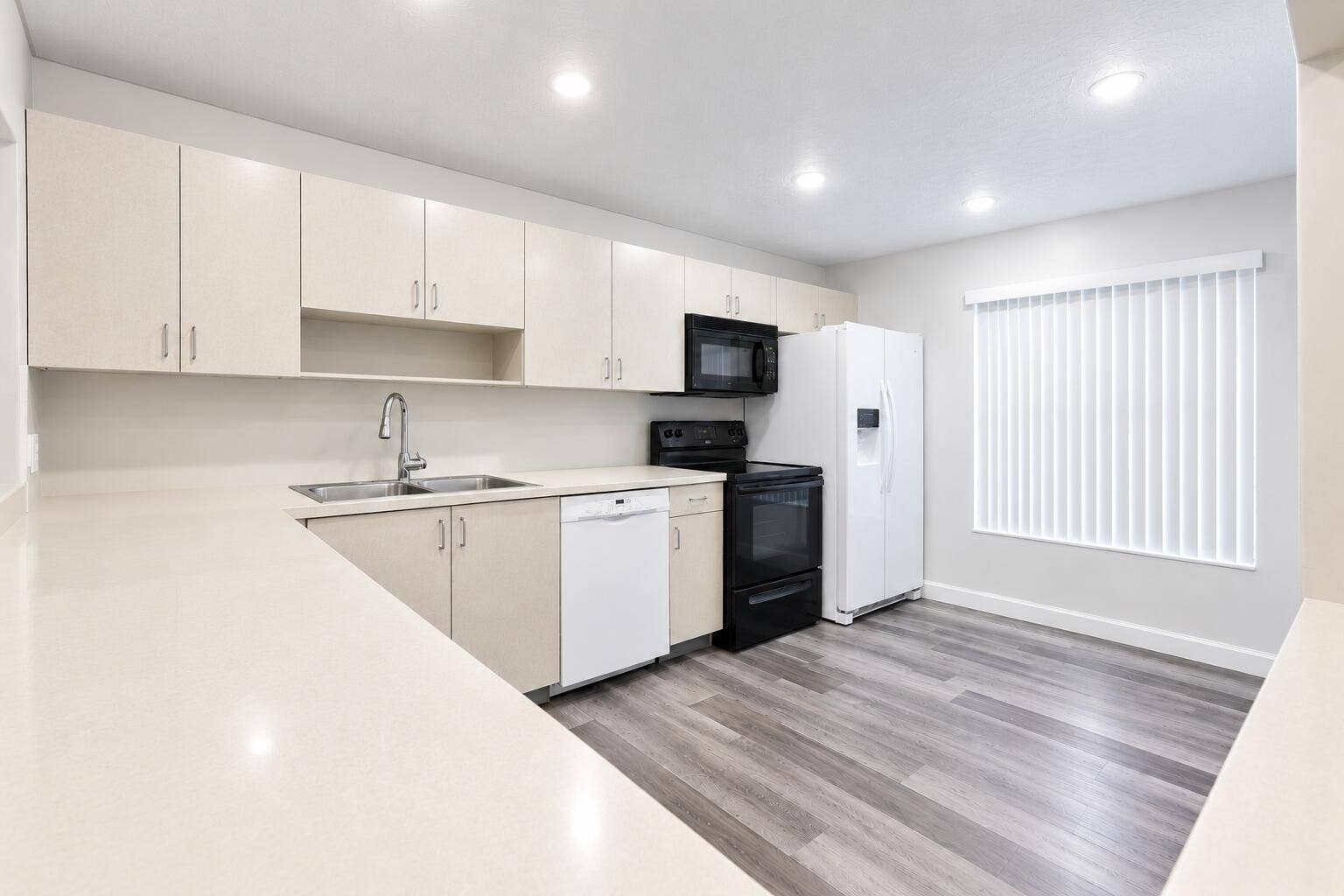 9240 NW 14th Street, #Unit 270, Pembroke Pines, FL 33024 Bright Modern Kitchen with Neat Vertical