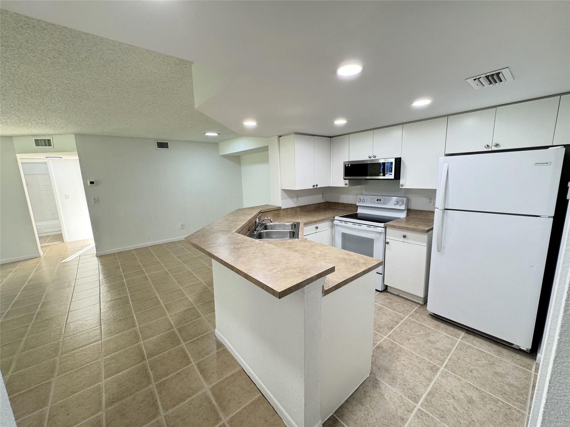 9222 W ATLANTIC Boulevard, #1314, Coral Springs, Coral Springs, FL 33071 Photo 2